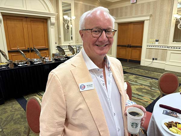 Ed Brandt casual600px